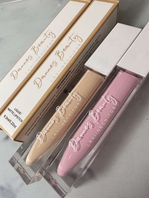 Dannes Beauty x Lavii Nechifor Ruj mat rezistent